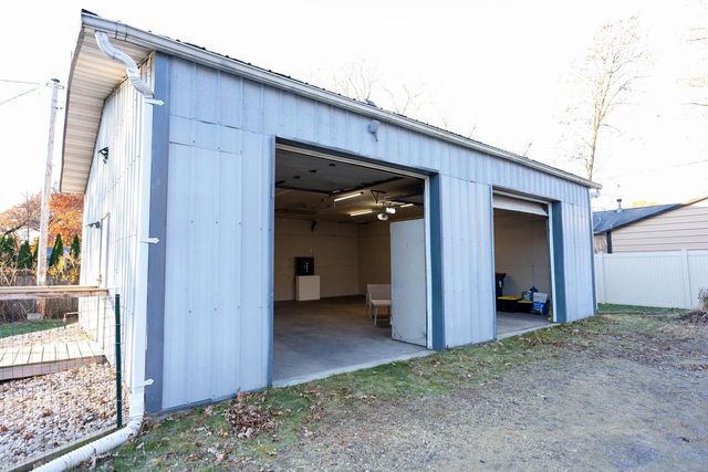 N1047 Olson Road, Edgerton, WI 53534