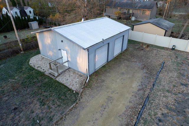 N1047 Olson Road, Edgerton, WI 53534