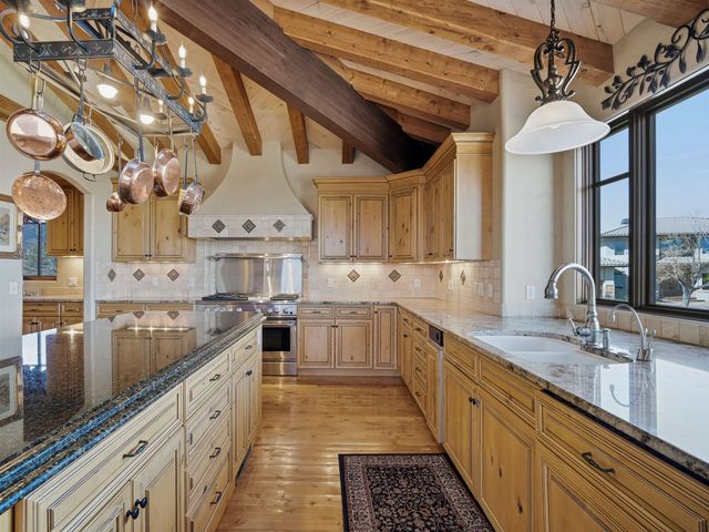 330 Red Ridge Court, Grand Junction, CO 81507