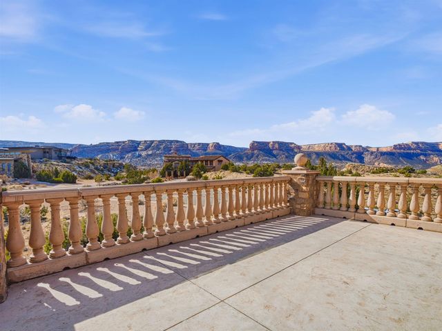 330 Red Ridge Court, Grand Junction, CO 81507