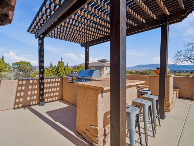 330 Red Ridge Court, Grand Junction, CO 81507