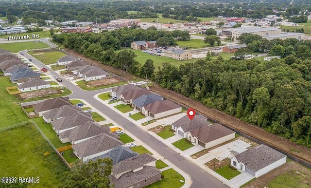 211 Sparrowhawk Street, Broussard, LA 70518