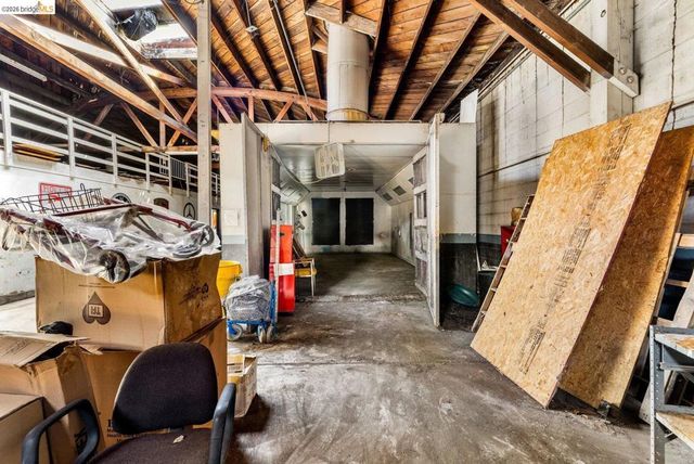 5417 Adeline St, Oakland, CA 94608