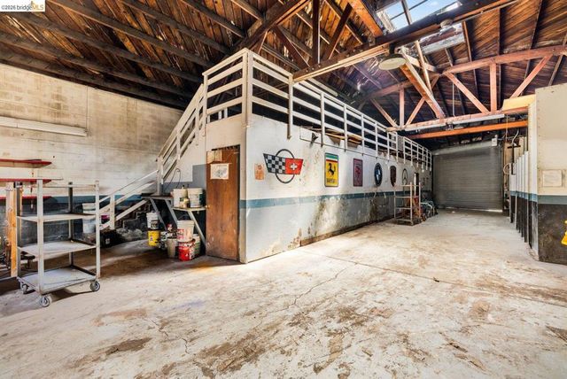 5417 Adeline St, Oakland, CA 94608