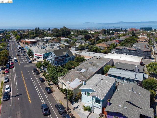 5417 Adeline St, Oakland, CA 94608