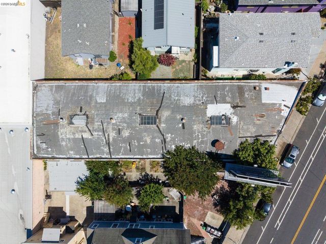 5417 Adeline St, Oakland, CA 94608