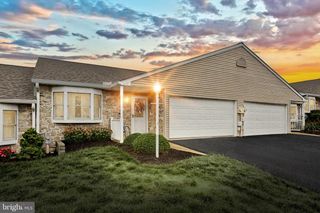 2418 WINTERBERRY LN #47, York, PA 17406
