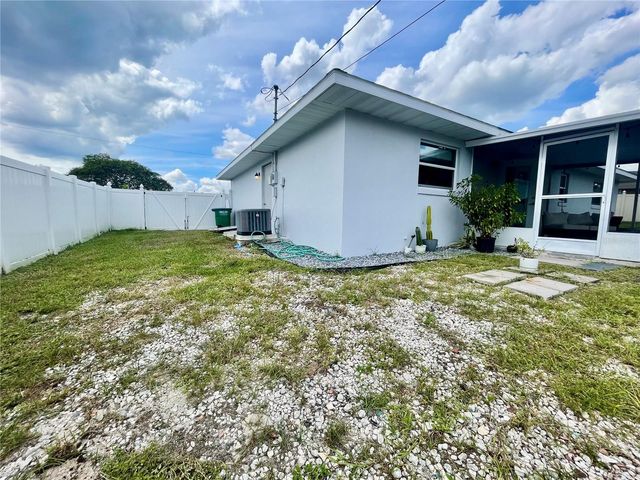 2107 E ATMORE CIRCLE, Deltona, FL 32725
