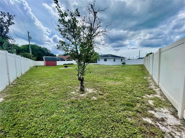 2107 E ATMORE CIRCLE, Deltona, FL 32725