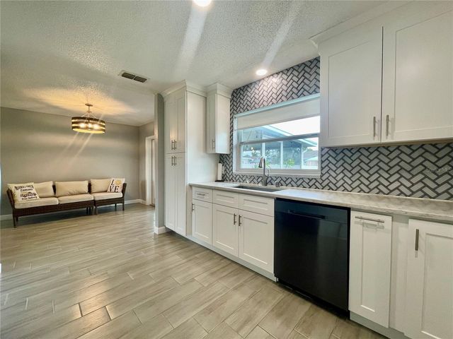 2107 E ATMORE CIRCLE, Deltona, FL 32725