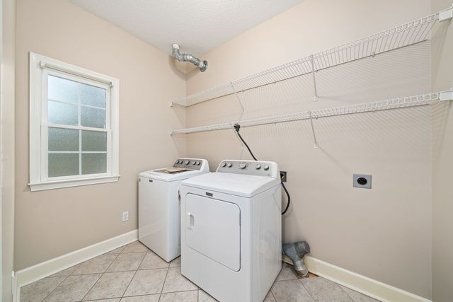 444 Ironwood Circle, Crossville, TN 38571