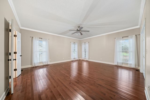 444 Ironwood Circle, Crossville, TN 38571