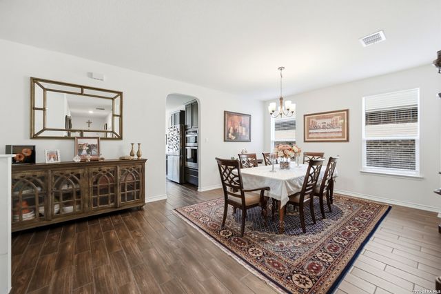 5332 Espinoso Way, San Antonio, TX 78261