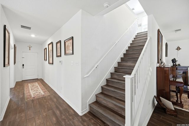 5332 Espinoso Way, San Antonio, TX 78261