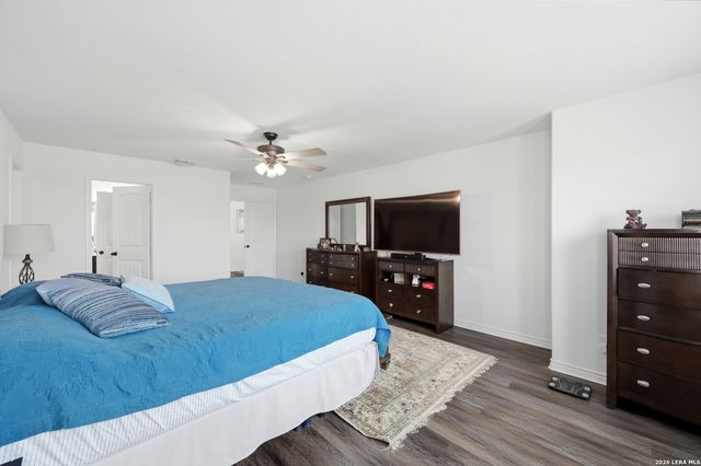 5332 Espinoso Way, San Antonio, TX 78261