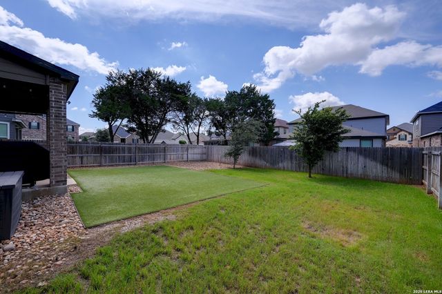 5332 Espinoso Way, San Antonio, TX 78261