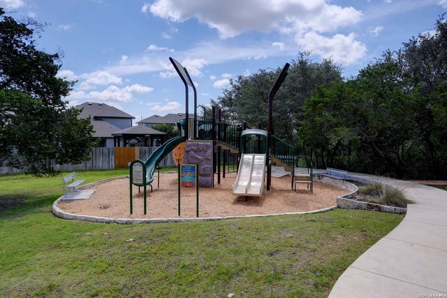 5332 Espinoso Way, San Antonio, TX 78261