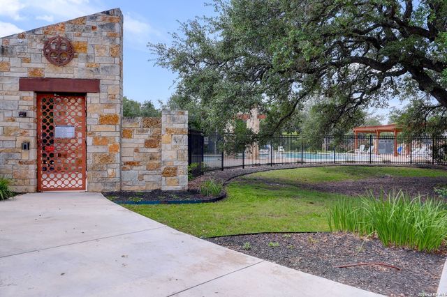 5332 Espinoso Way, San Antonio, TX 78261
