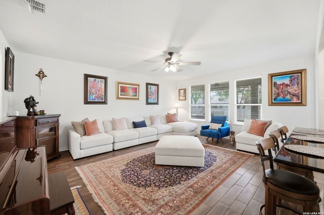 5332 Espinoso Way, San Antonio, TX 78261