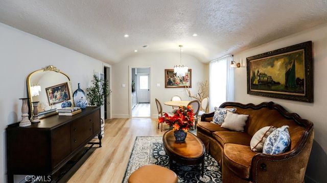 6764 Lemon, Long Beach, CA 90805