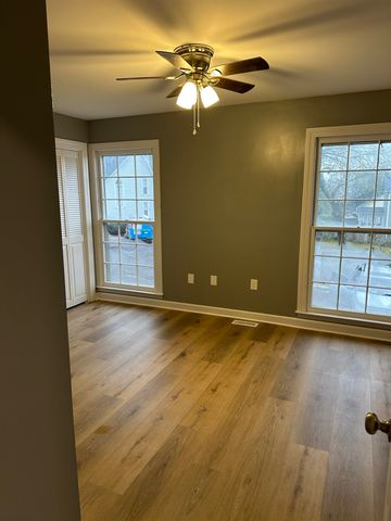 132 Avant St, Spartanburg, SC 29302