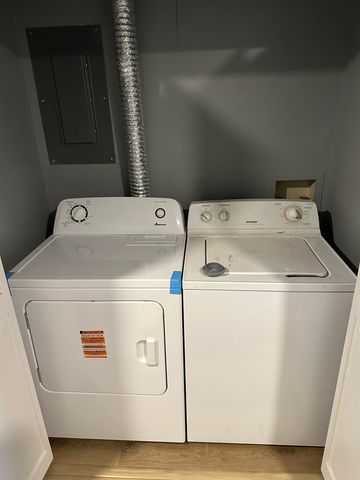 132 Avant St, Spartanburg, SC 29302