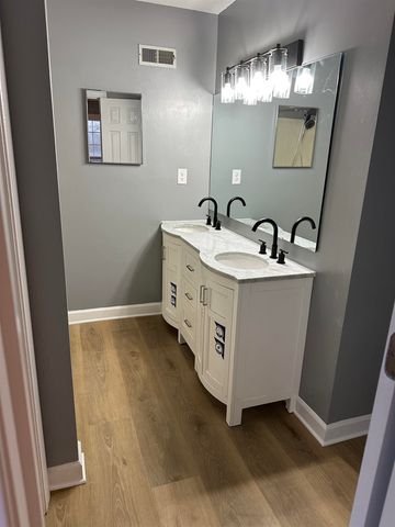 132 Avant St, Spartanburg, SC 29302