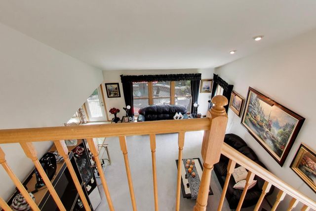 245 Southfield Drive, Vernon Hills, IL 60061