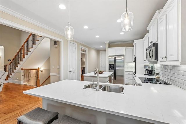 116 Ridgemoor Trace, Canton, GA 30115