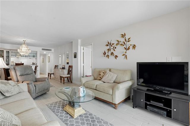 25900 Hickory BLVD # 305, Bonita Springs, FL 34134