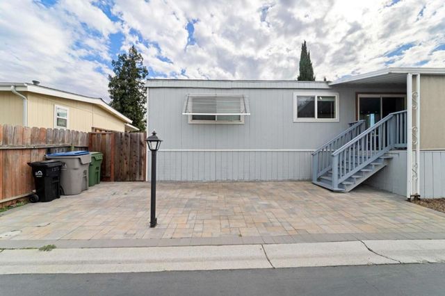 2151 Oakland Road, San Jose, CA 95131