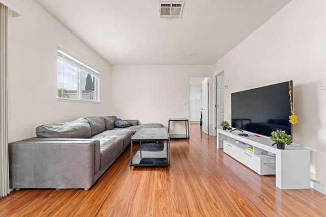 2151 Oakland Road, San Jose, CA 95131