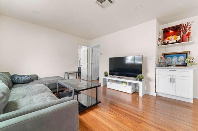 2151 Oakland Road, San Jose, CA 95131