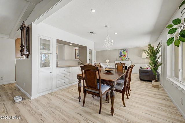 15226 N 10TH Street, Phoenix, AZ 85022