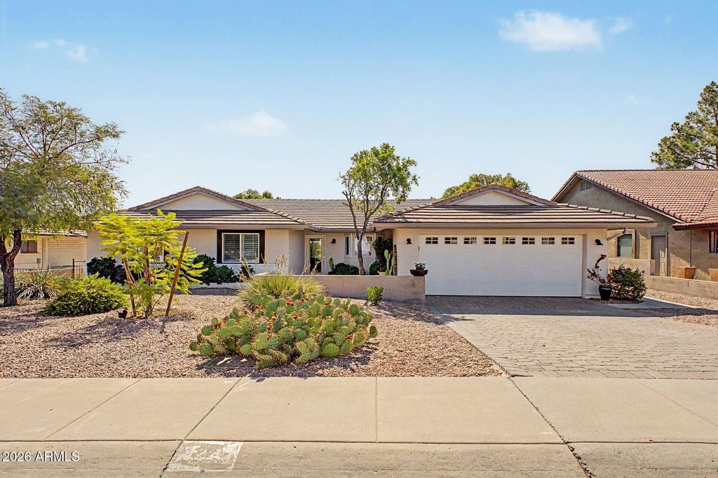 15226 N 10TH Street, Phoenix, AZ 85022