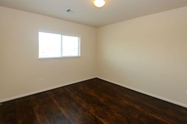 1716 Claremont Garden Circle, Houston, TX 77047