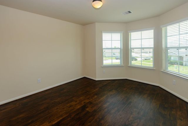 1716 Claremont Garden Circle, Houston, TX 77047