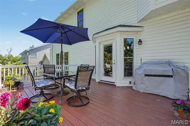 941 Shady Path Court, St Peters, MO 63376