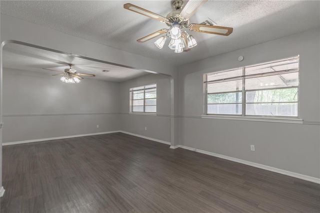 4617 Creekwood Drive, Oklahoma City, OK 73135