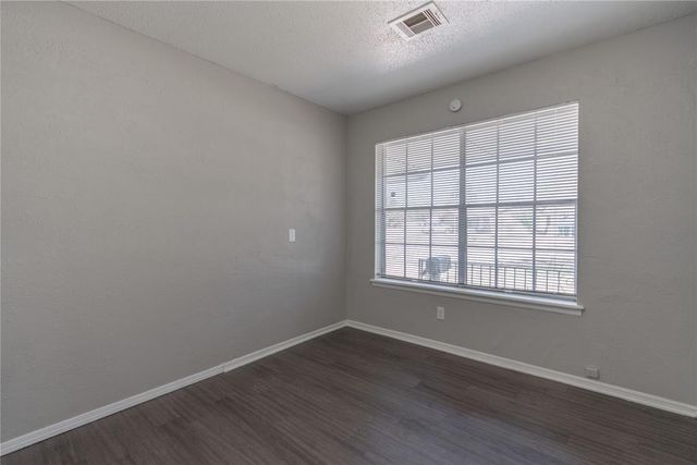 4617 Creekwood Drive, Oklahoma City, OK 73135