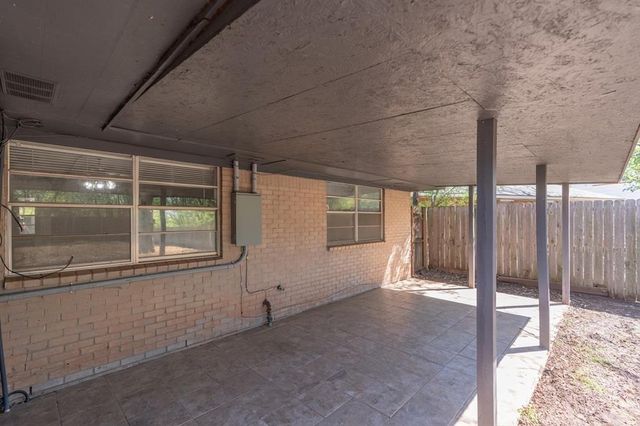 4617 Creekwood Drive, Oklahoma City, OK 73135