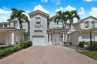 4850 NW 108th Place, Doral, FL 33178