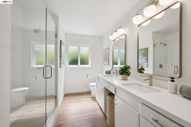 6957 ARMOUR DRIVE, Oakland, CA 94611