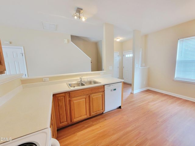 8327 Glenwood Springs Court, Raleigh, NC 27616