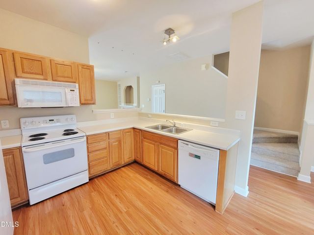 8327 Glenwood Springs Court, Raleigh, NC 27616