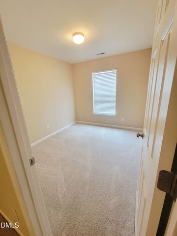 8327 Glenwood Springs Court, Raleigh, NC 27616
