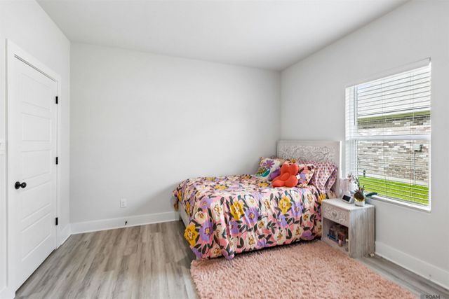 12755 Legacy Oaks Avenue, Baton Rouge, LA 70818