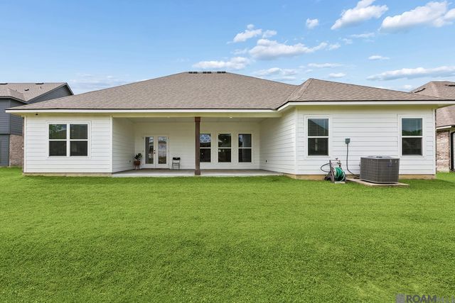 12755 Legacy Oaks Avenue, Baton Rouge, LA 70818