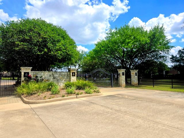 511 Orchard Lane, Sugar Land, TX 77498