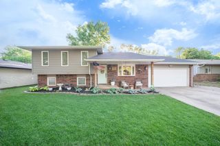 1523 N Rockwood Blvd, Mulvane, KS 67110